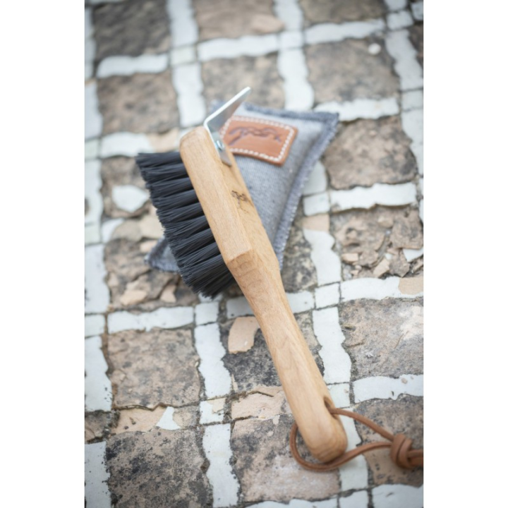 Cure pied brosse sabot penelope